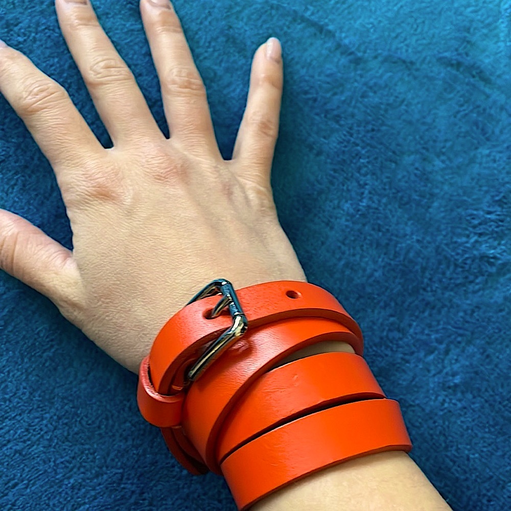 Dolce & Gabbana real leather 💯 authentic bracelet adjustable!